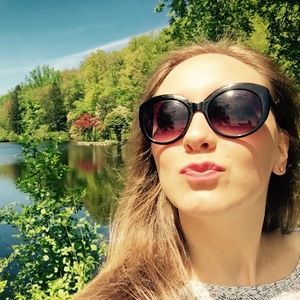 Meet your Posher, Maddie